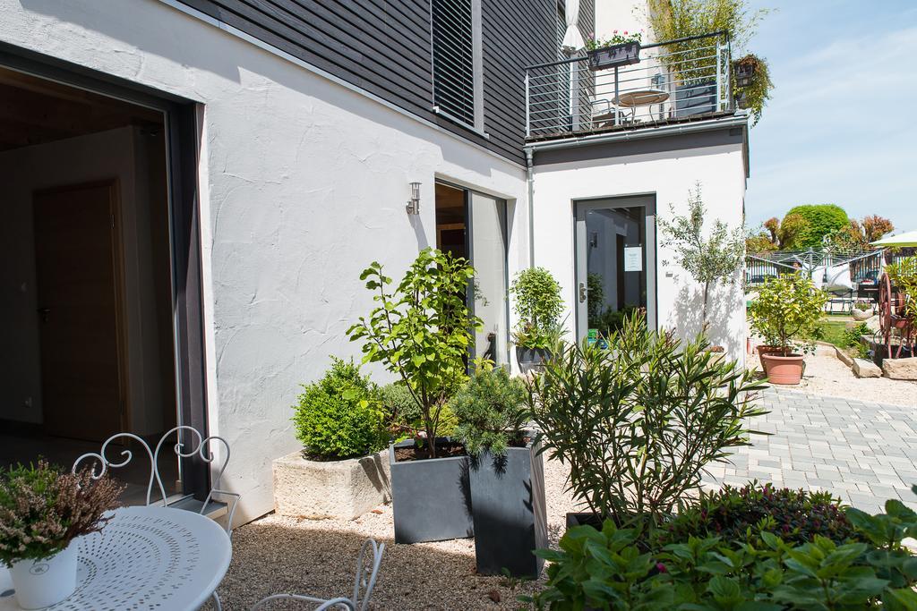 Bed and Breakfast Ame De La Terre Ruffey-lès-Échirey Exterior foto