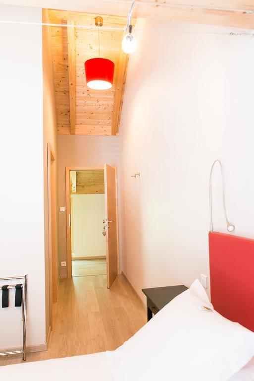 Bed and Breakfast Ame De La Terre Ruffey-lès-Échirey Habitación foto